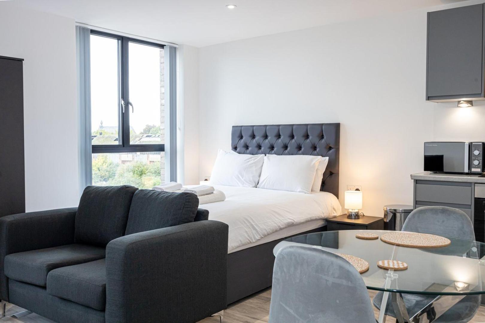 Guestready - Stunning Studio In Liverpool Exterior photo
